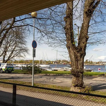 Hostel Sadama & Caravan Parnu