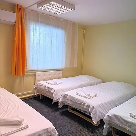 Sadama & Caravan Hostel *