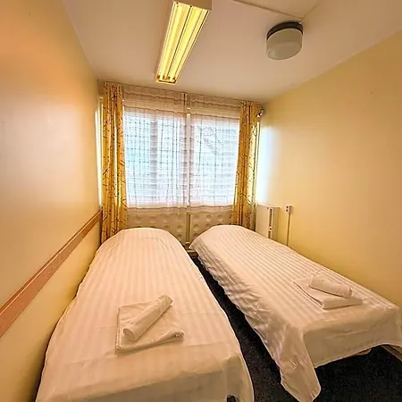 Hostel Sadama & Caravan *