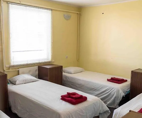 Ostello Sadama & Caravan